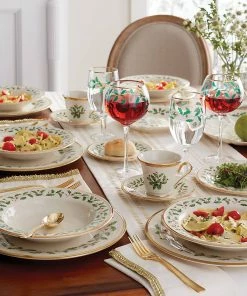 Lenox Dinnerware Holiday 12-Piece Plate & Mug Set