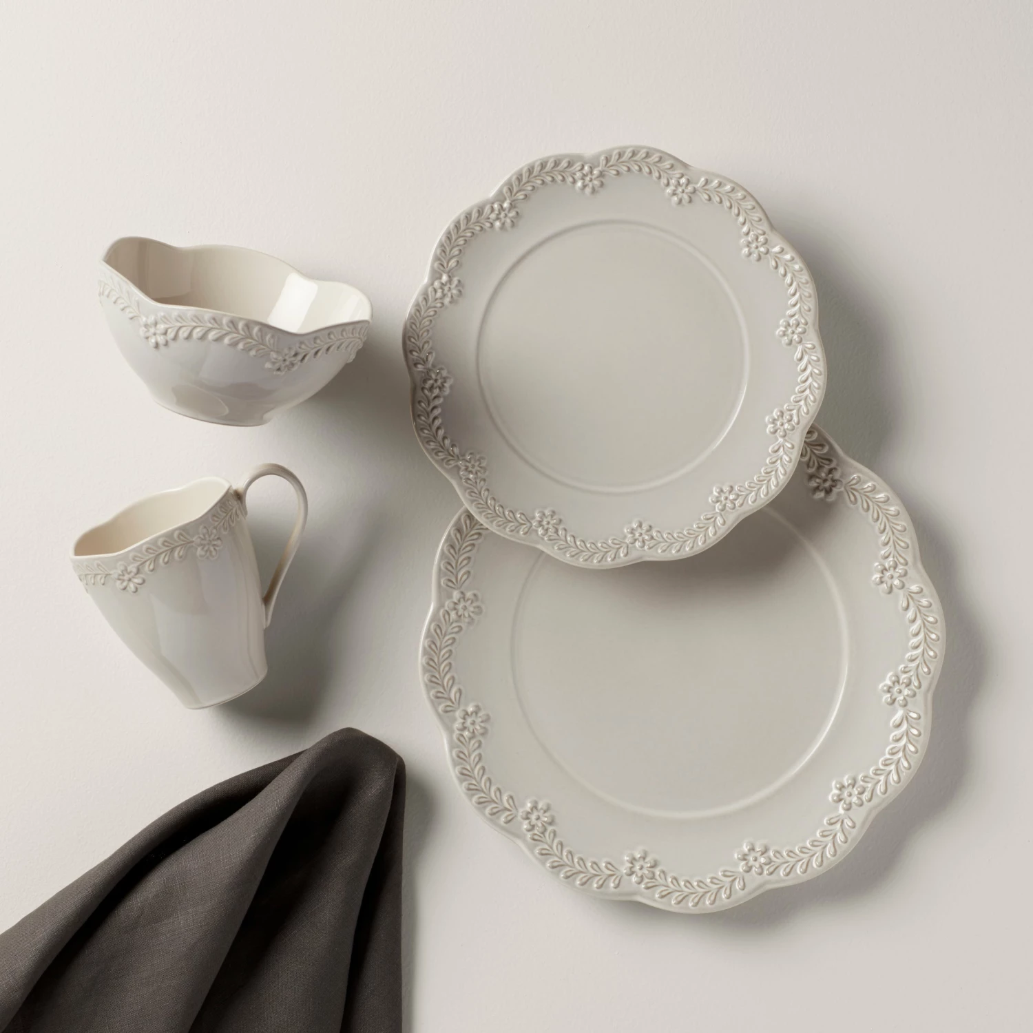Lenox Dinnerware Chelse Muse Floral 4-Piece Place Setting