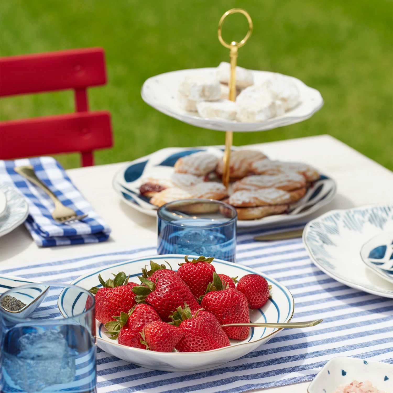 Lenox Dinnerware Blue Bay 2-Tiered Server