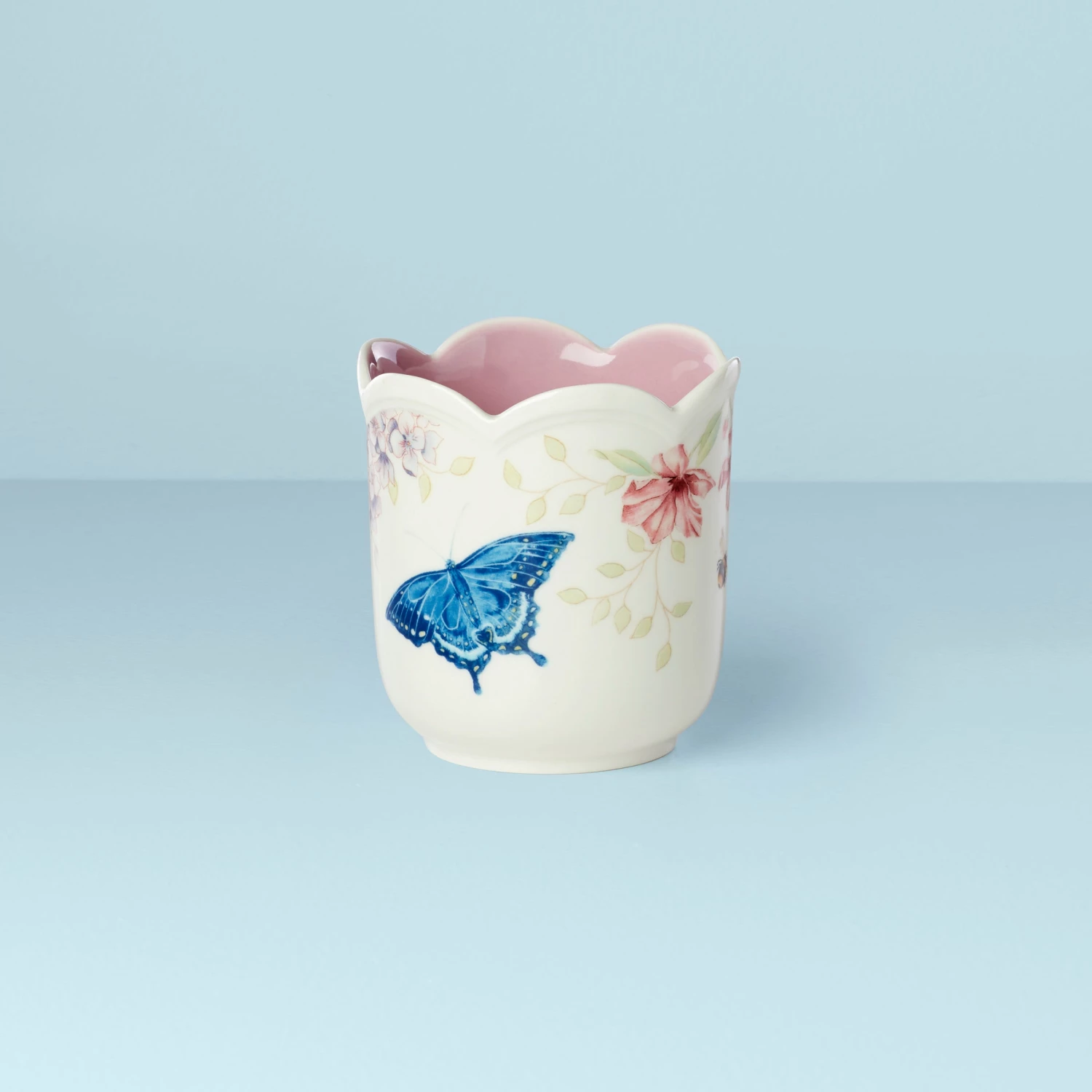 Lenox Butterfly Meadow Scalloped Lilac Linen Candle Home Décor