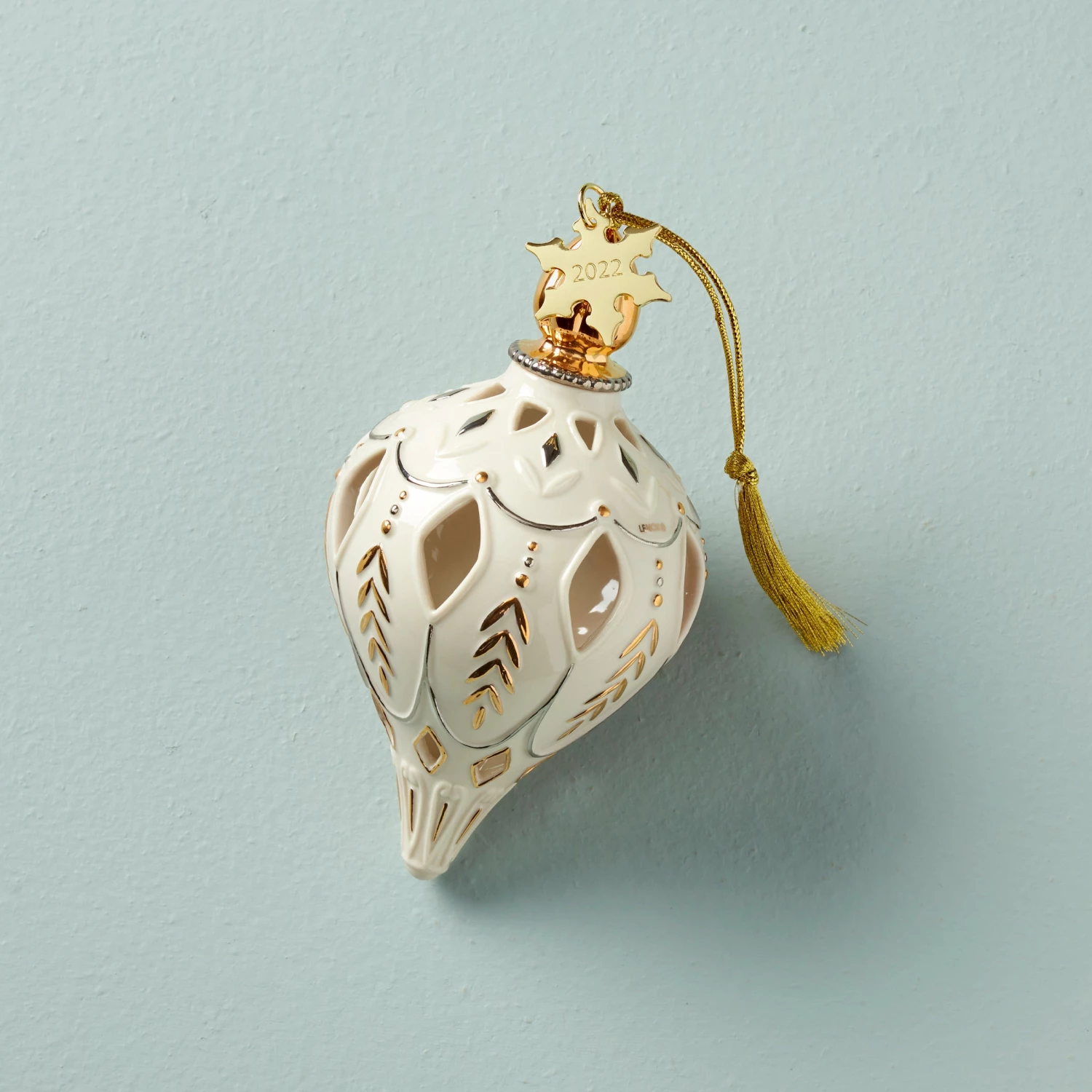 2022 Lenox Annual Ornament