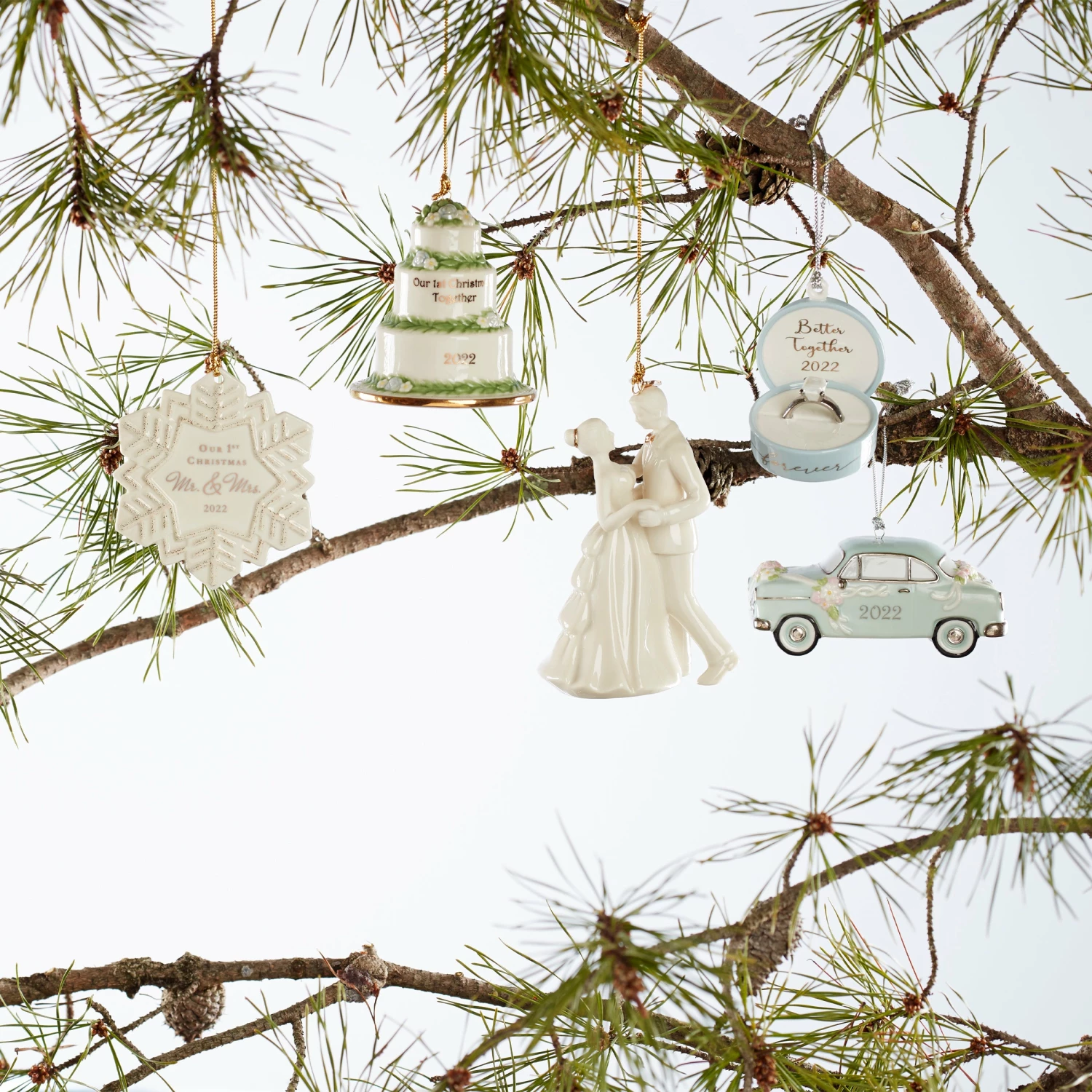 Lenox 2022 Just Married Vintage Car Ornament Annuals